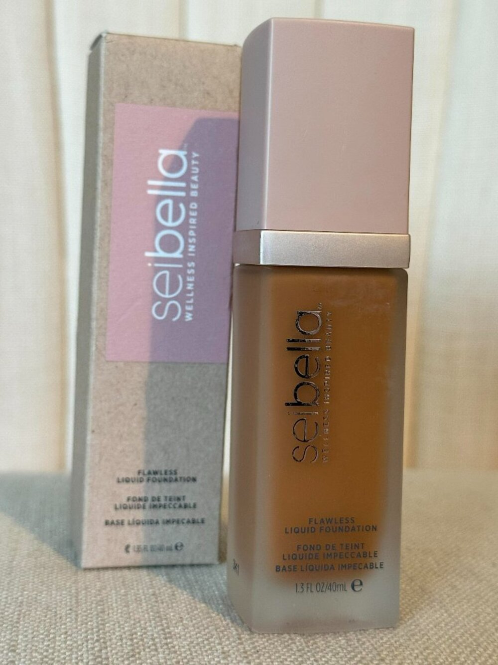 500 W sei bella FLAWLESS LIQUID FOUNDATION 1.35 fl oz Melaleuca beauty seibella